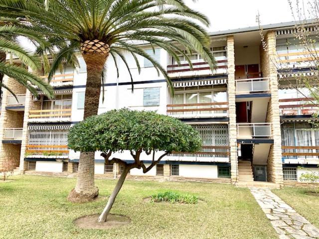 Book Ibiza Salou Apartment Bagian luar foto