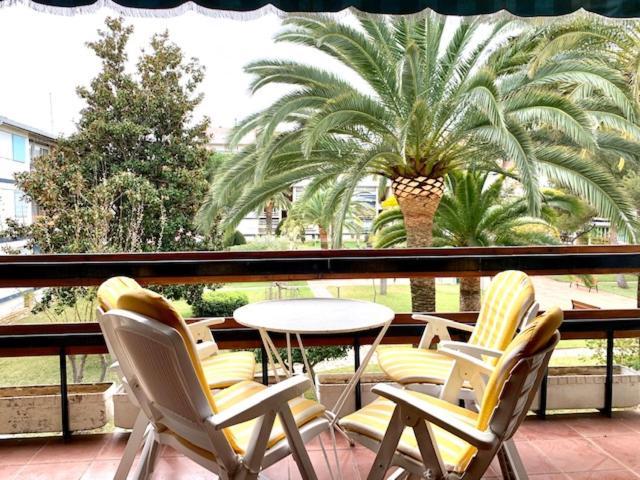 Book Ibiza Salou Apartment Bagian luar foto